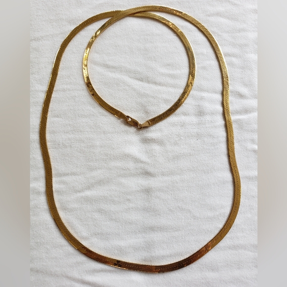 14K Italian Gold 28" Polished Bold Herringbone Necklace - Picture 1 of 8